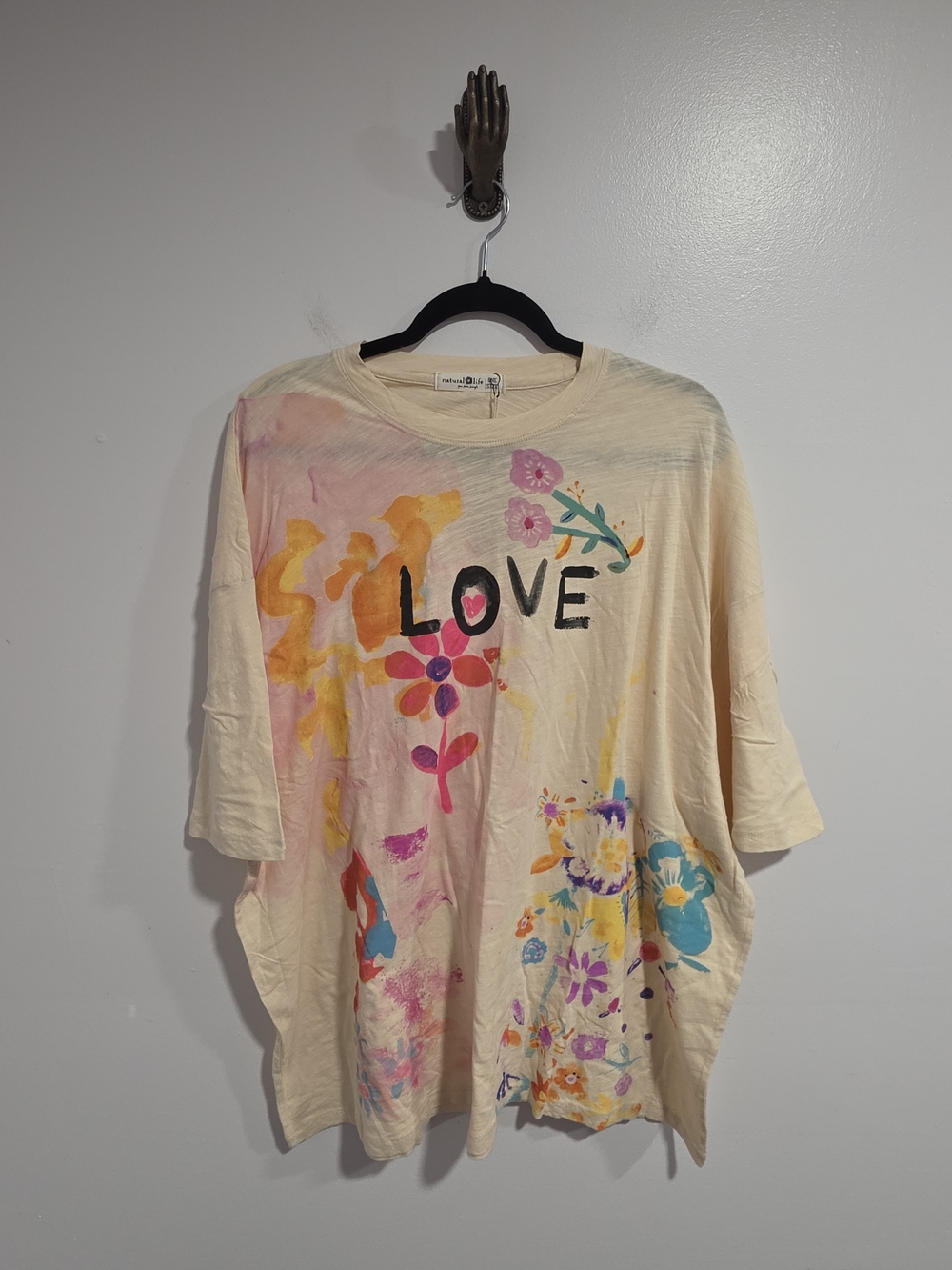 NWT NATURAL LIFE Cream Graphic Floral 'LOVE' Cotton Tee One Size